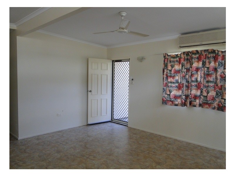 9 Mars Crescent, Telina QLD 4680