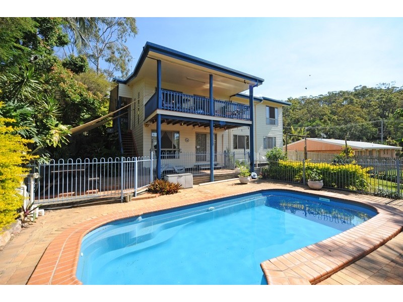 9 Dame Pattie Avenue, Clinton QLD 4680