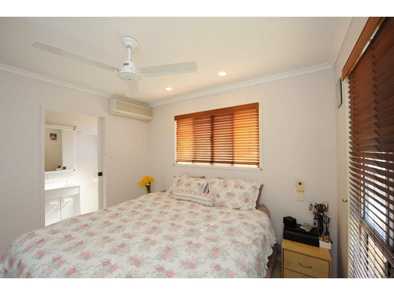 9 Dame Pattie Avenue, Clinton QLD 4680