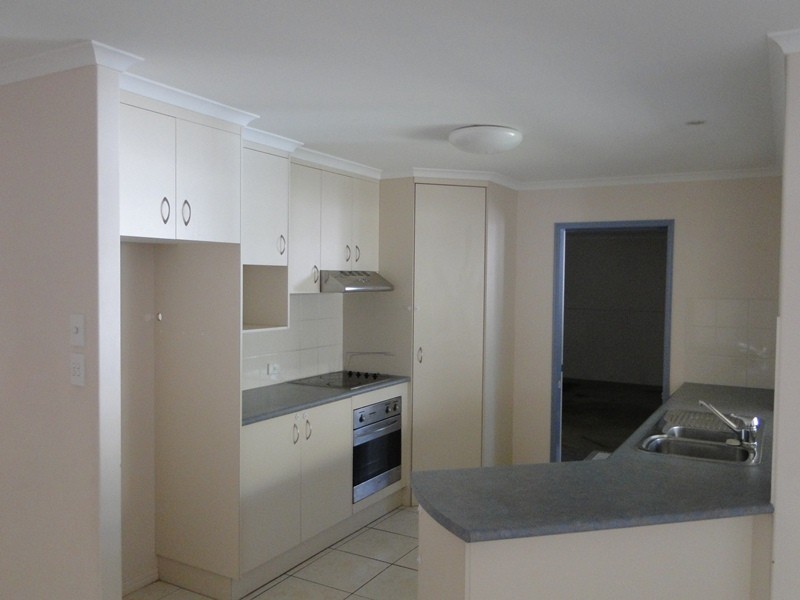 5 HAMILTON DRIVE, Clinton QLD 4680