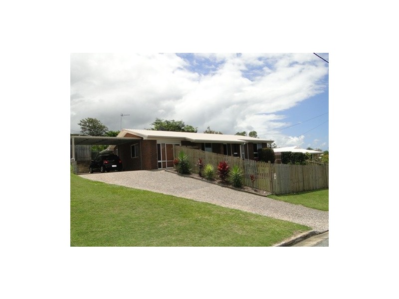 59 Aramac Drive, Clinton QLD 4680