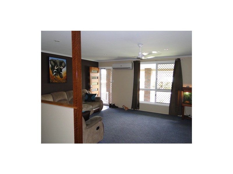 59 Aramac Drive, Clinton QLD 4680
