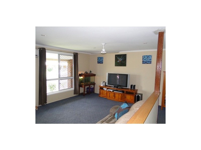 59 Aramac Drive, Clinton QLD 4680