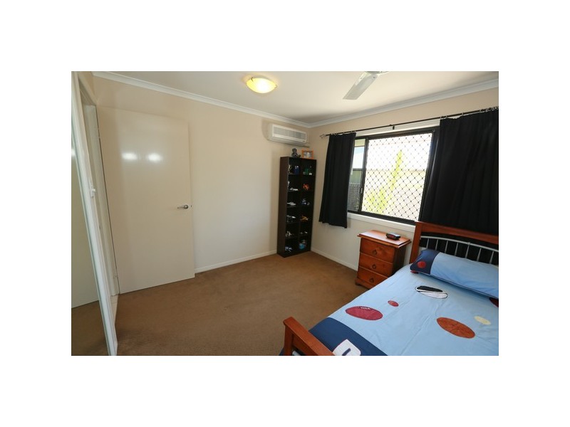 17 Reinaerhoff Crescent, Glen Eden QLD 4680