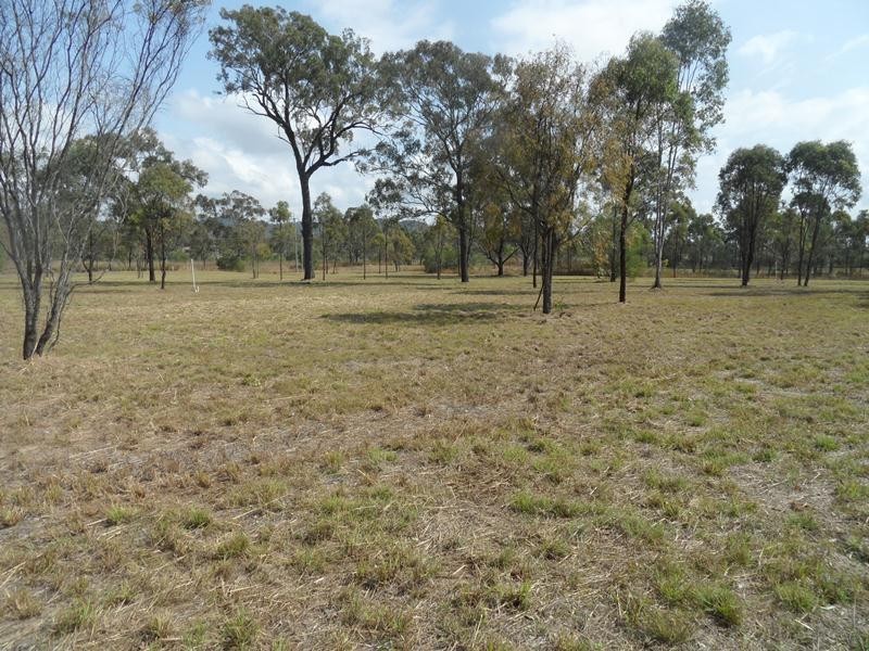 1-8 Beatson Close, Beecher QLD 4680