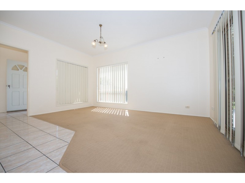 20 Ellington Street, New Auckland QLD 4680