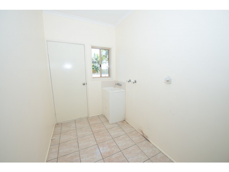 20 Ellington Street, New Auckland QLD 4680