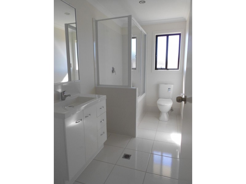 63 Cavella St, Glen Eden QLD 4680