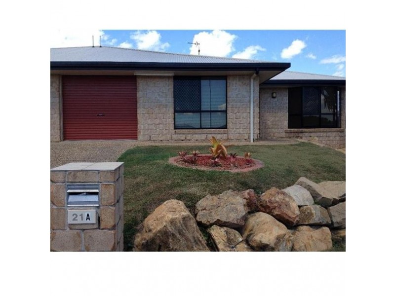 21A LINHOW CRESCENT, Clinton QLD 4680