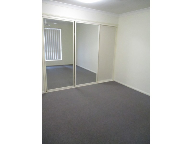 21A LINHOW CRESCENT, Clinton QLD 4680