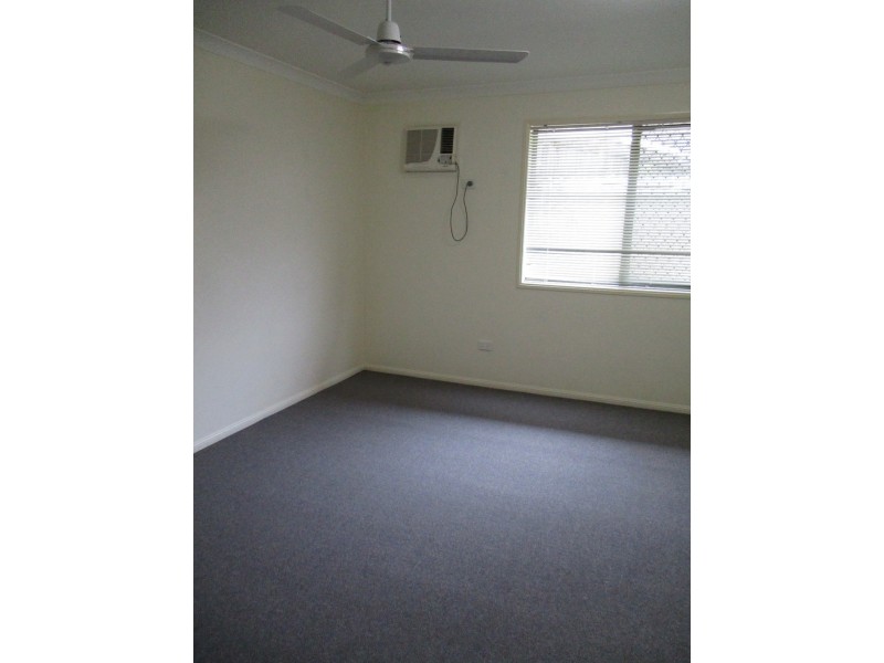 21A LINHOW CRESCENT, Clinton QLD 4680