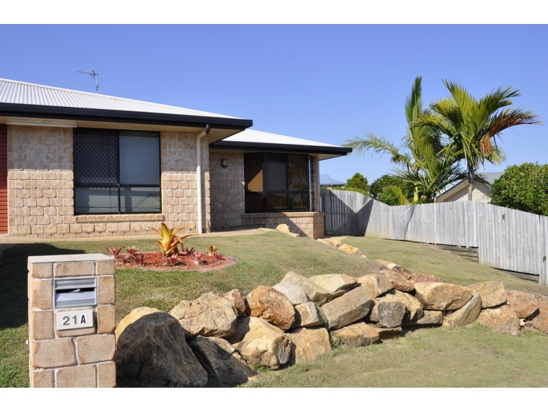 21A LINHOW CRESCENT, Clinton QLD 4680