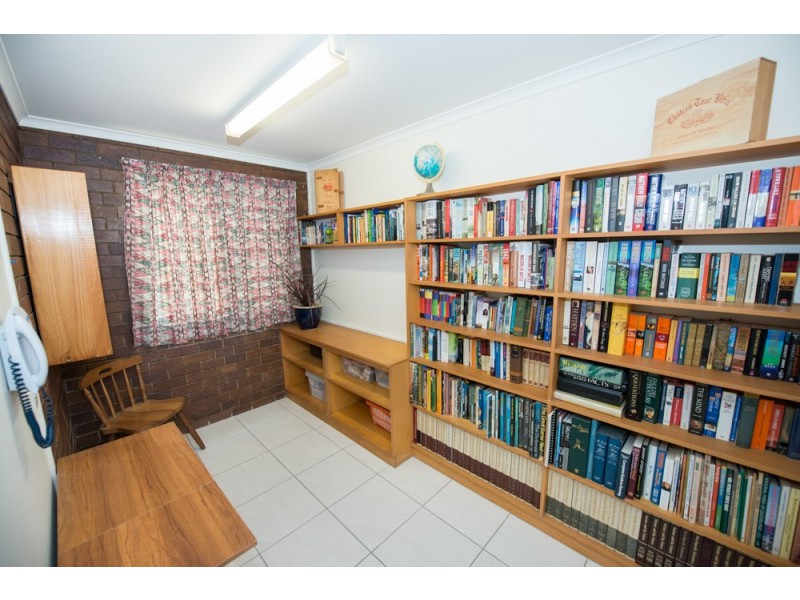 27 Jupiter Street, Telina QLD 4680