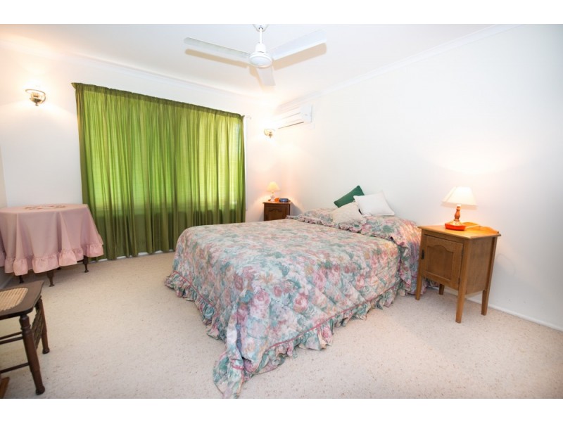 27 Jupiter Street, Telina QLD 4680