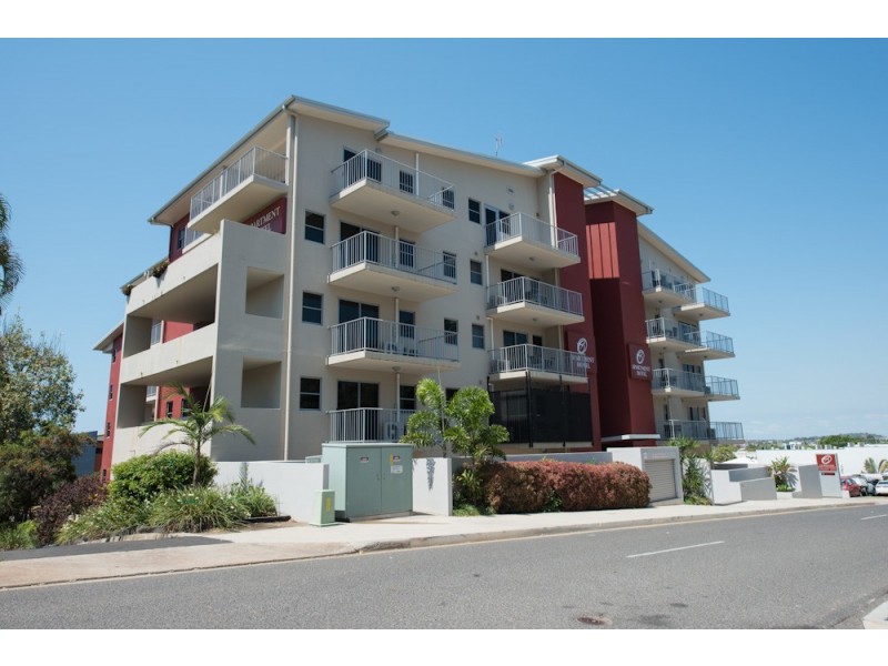 301 / 66-68 Oaka Lane, Gladstone QLD 4680