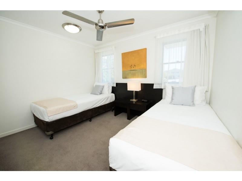 301 / 66-68 Oaka Lane, Gladstone QLD 4680