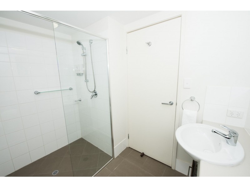 301 / 66-68 Oaka Lane, Gladstone QLD 4680