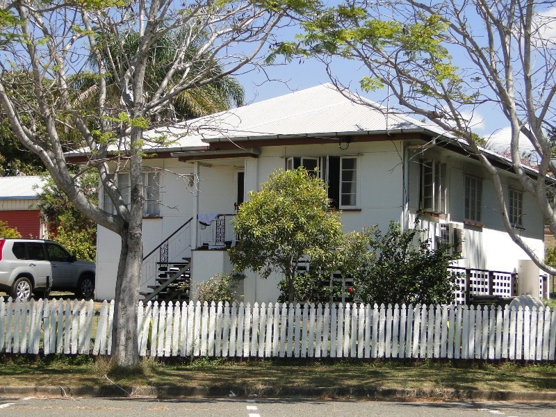 19 Side Street, West Gladstone QLD 4680