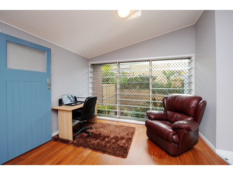 82 Allunga Drive, Glen Eden QLD 4680