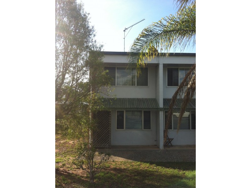 4/30 WISTARI STREET, Clinton QLD 4680