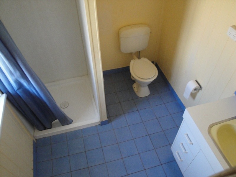 4 Goondoon Street, Gladstone QLD 4680