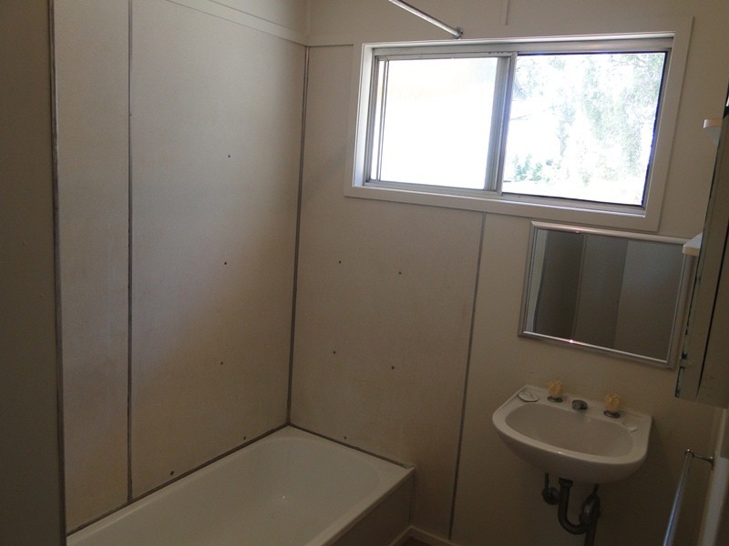 38 Park Street, West Gladstone QLD 4680