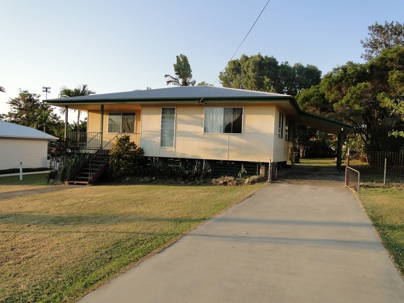 38 Park Street, West Gladstone QLD 4680