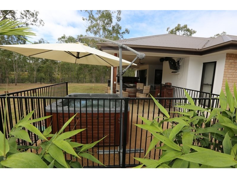 20 Gino Court, Burua QLD 4680
