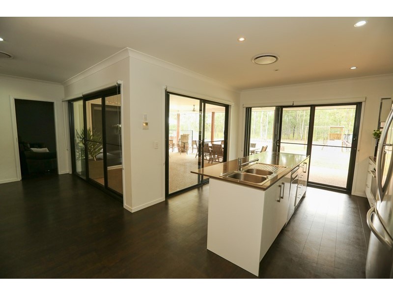 20 Gino Court, Burua QLD 4680