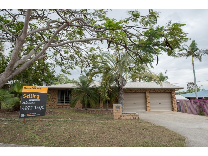 6 Sovereign Crt, Clinton QLD 4680