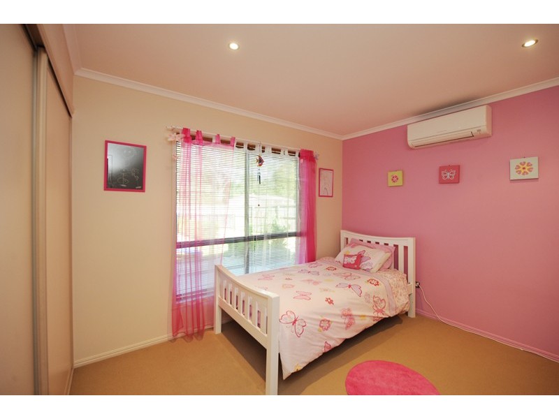 29 Beezley Street, Glen Eden QLD 4680