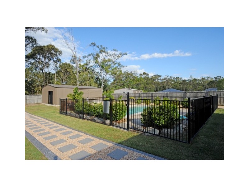 29 Beezley Street, Glen Eden QLD 4680