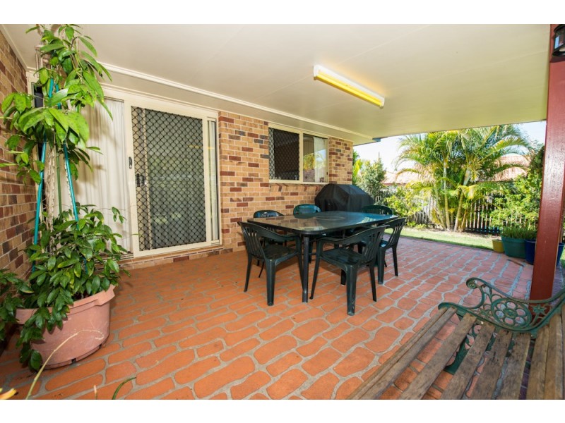 71 EMMADALE DVE, New Auckland QLD 4680