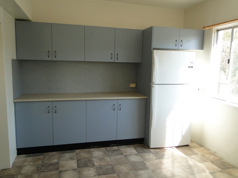 1/32 BOLES ST, West Gladstone QLD 4680