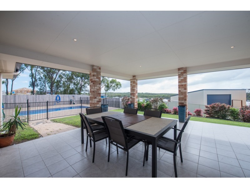 13 Panorama Court, Glen Eden QLD 4680