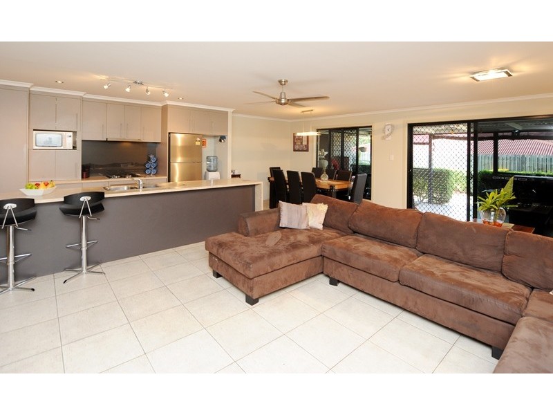 87 Col Brown Avenue, Clinton QLD 4680