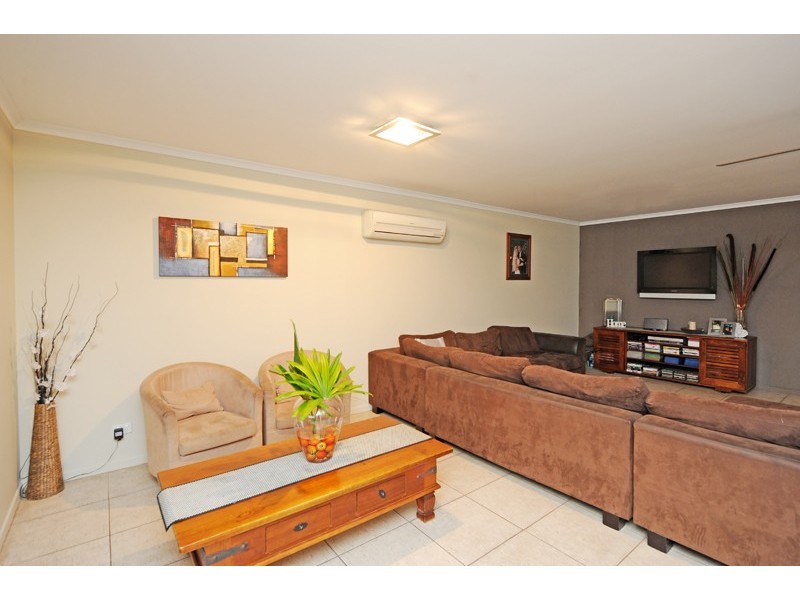 87 Col Brown Avenue, Clinton QLD 4680