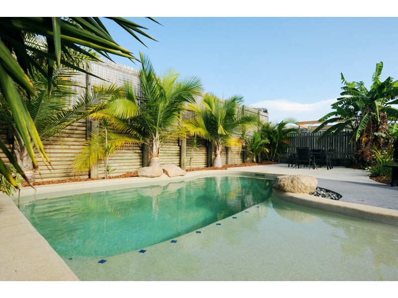 87 Col Brown Avenue, Clinton QLD 4680