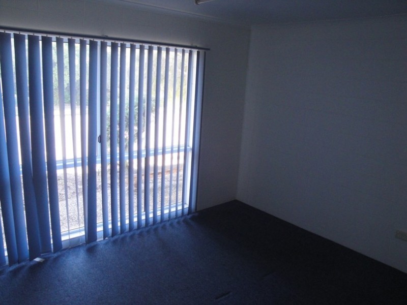 Suite 2, 8 Gilbert Street, Boyne Island QLD 4680