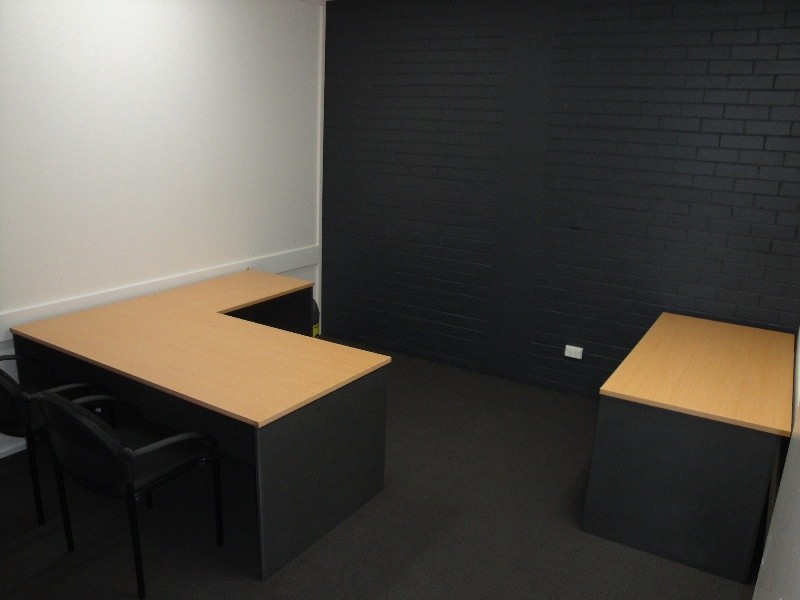 Suite 2, 60 GOONDOON STREET, Gladstone QLD 4680