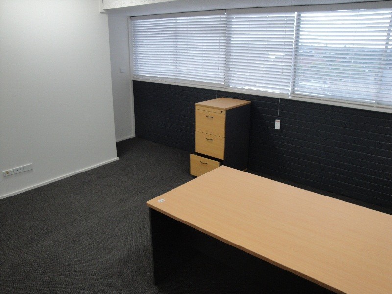 Suite 2, 60 GOONDOON STREET, Gladstone QLD 4680