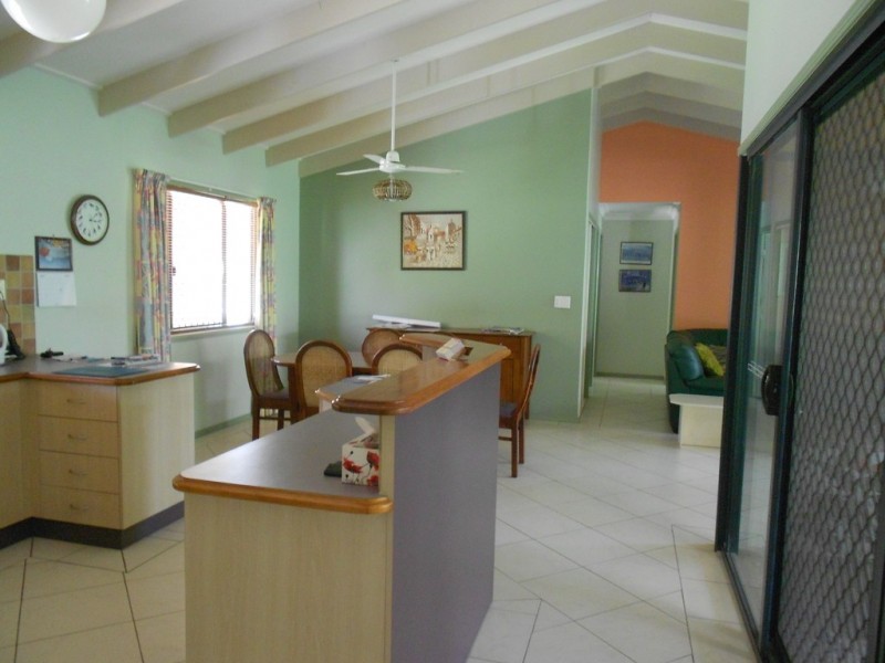 3 SHARYN DRIVE, New Auckland QLD 4680