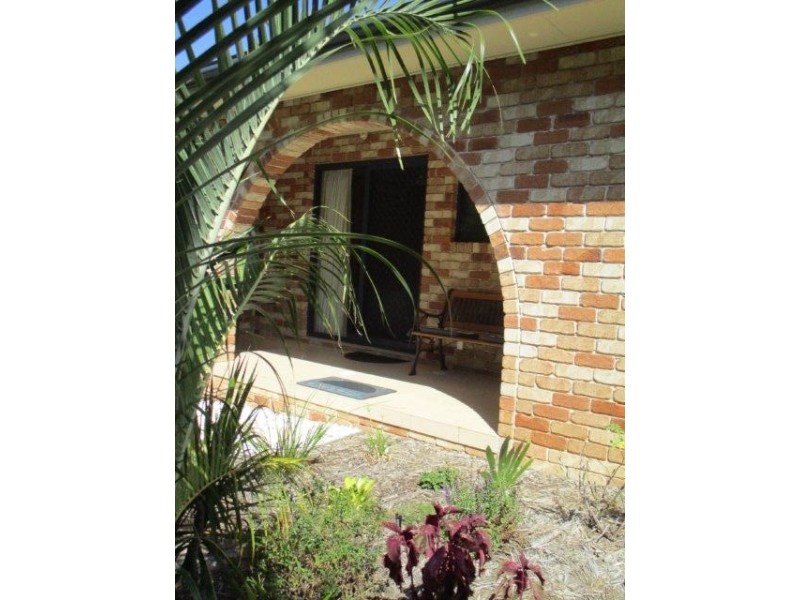 3 SHARYN DRIVE, New Auckland QLD 4680