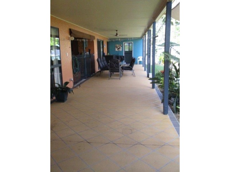 3 SHARYN DRIVE, New Auckland QLD 4680