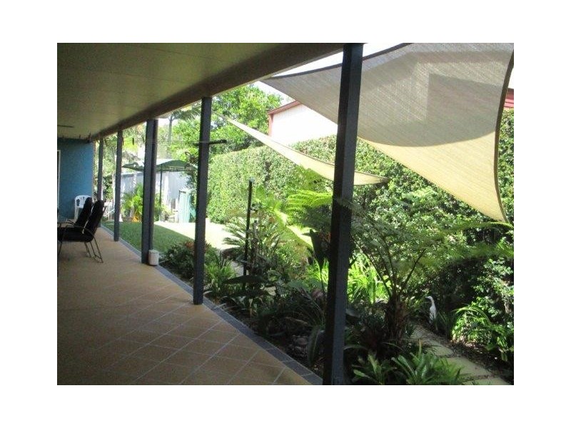 3 SHARYN DRIVE, New Auckland QLD 4680