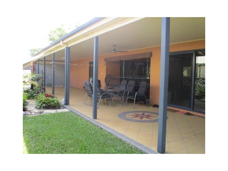 3 SHARYN DRIVE, New Auckland QLD 4680