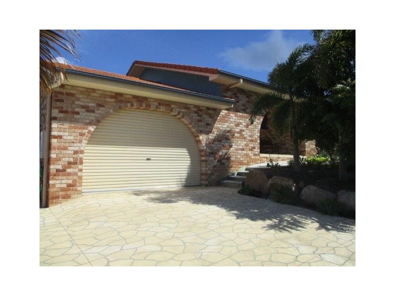 3 SHARYN DRIVE, New Auckland QLD 4680