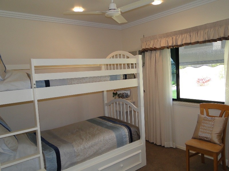 27 Dolphin Terrace, South Gladstone QLD 4680