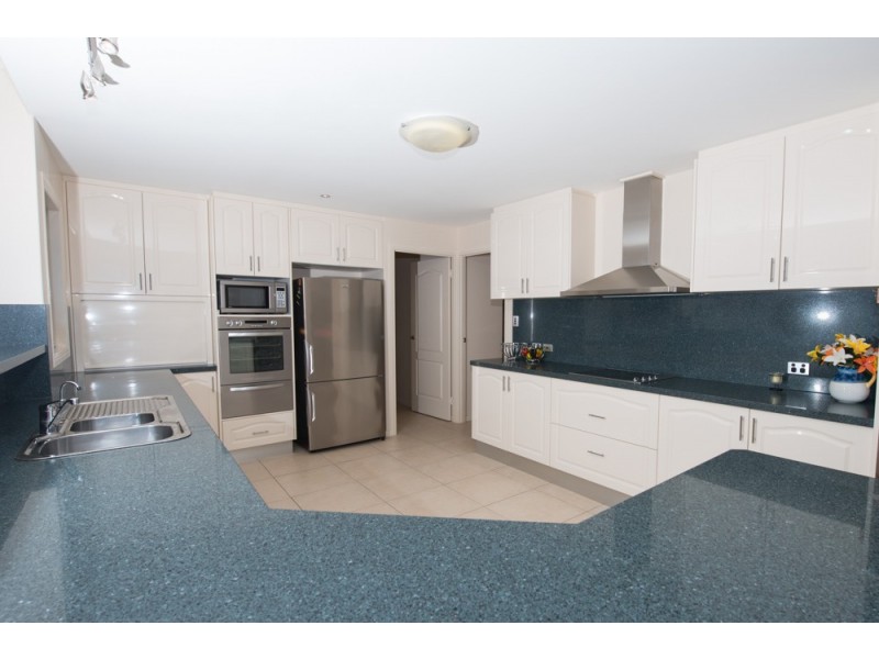 3 Jacinta Court, Tannum Sands QLD 4680