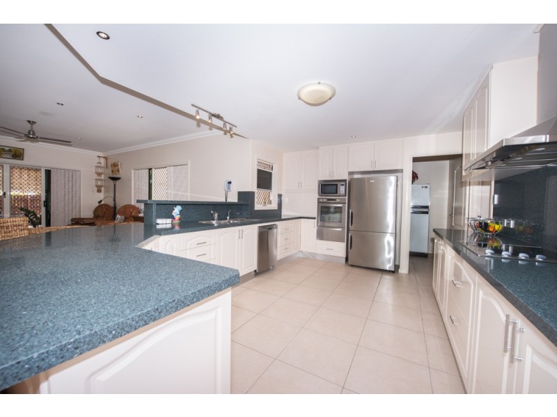 3 Jacinta Court, Tannum Sands QLD 4680